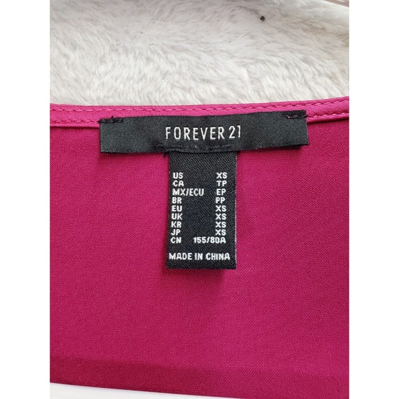 FOREVER 21 Satin Top Womens XS Magenta Polyester‎ Bell Sleeve V Neck Drawstring - Picture 7 of 9